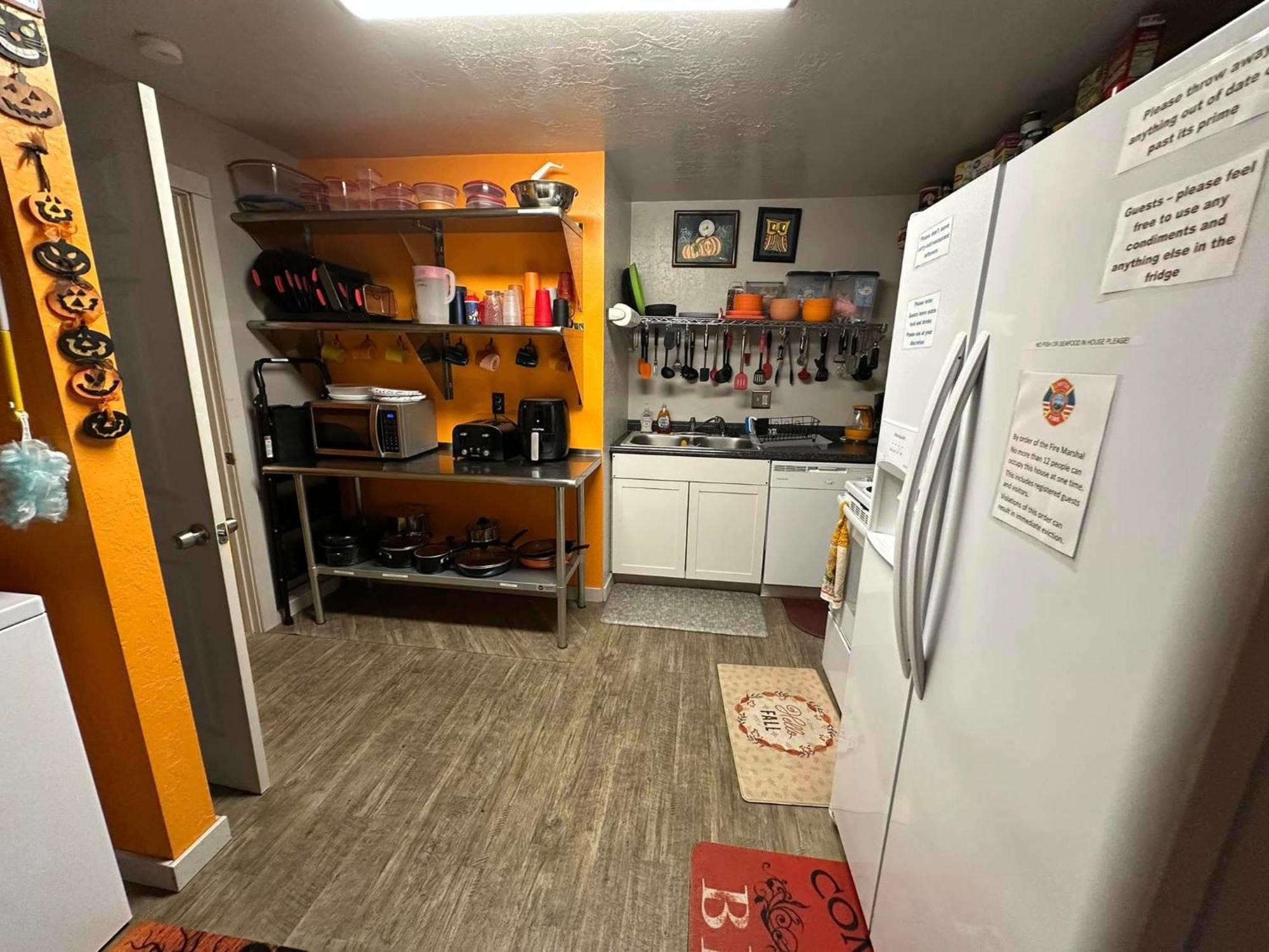 Ez 1 Mile To Fort Sill! Pumpkin Cottage Sleeps 9, Grills, Firepit, Laundry Lawton Luaran gambar
